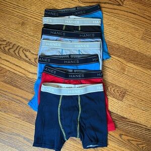 Boys Hanes boxer briefs. 7 pair, different colors.
